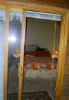logbedroom3.jpg (19840 bytes)