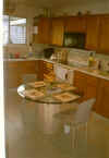 vankitchen.jpg (17591 bytes)
